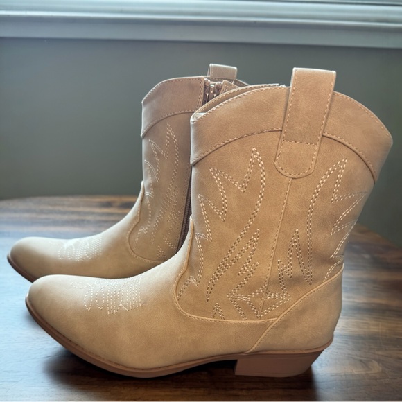 Western Cowgirl Ankle Boots SIZE 10 - Picture 3 of 8